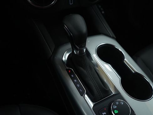 Used 2024 Chevrolet Blazer LT image 24