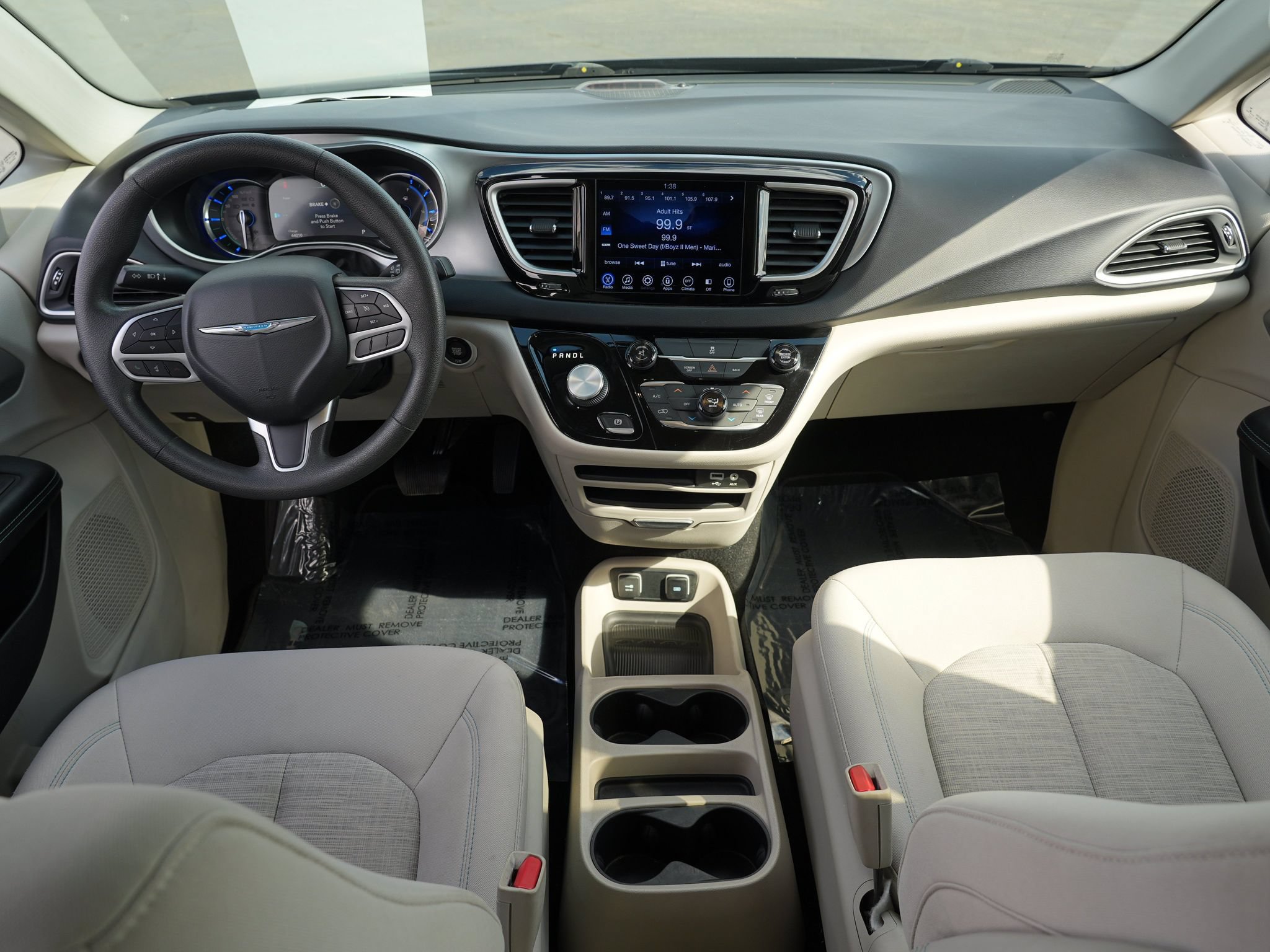 Used 2017 Chrysler Pacifica Touring Plus FWD image 25