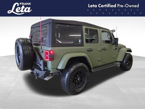 Used 2023 Jeep Wrangler Unlimited Sahara AWD/4WD image 6