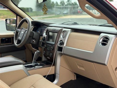 Used 2014 Ford F150 Lariat w/ Equipment Group 502A Luxury AWD/4WD image 25