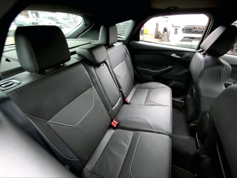 Used 2018 Ford Focus ST w/ Equipment Group 402A image 19