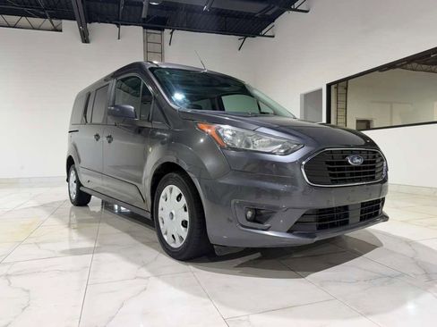 Used 2020 Ford Transit Connect XLT image 3