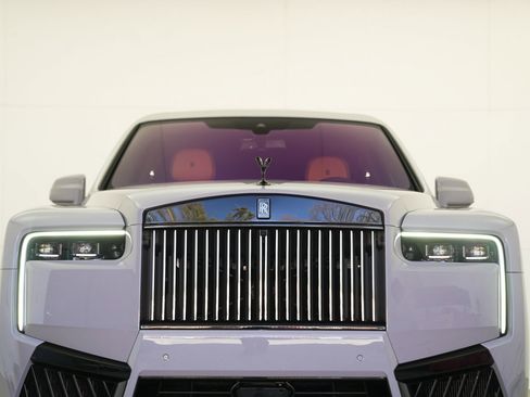 New 2026 Rolls-Royce Cullinan Black Badge image 80