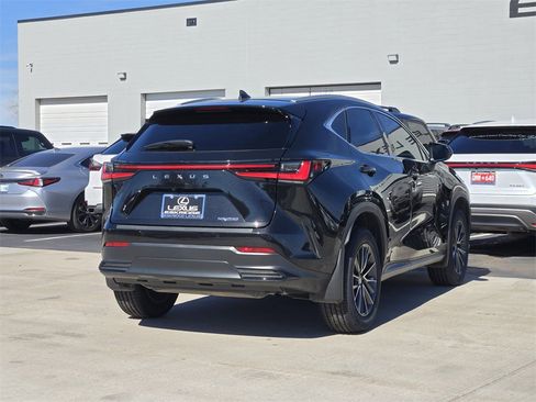 Certified 2024 Lexus NX 250 FWD image 7