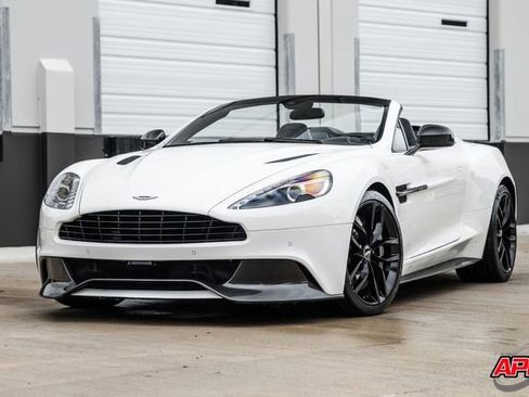 Used 2016 Aston Martin Vanquish Volante image 5