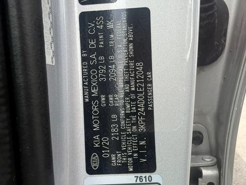 Used 2020 Kia Forte LXS FWD image 30