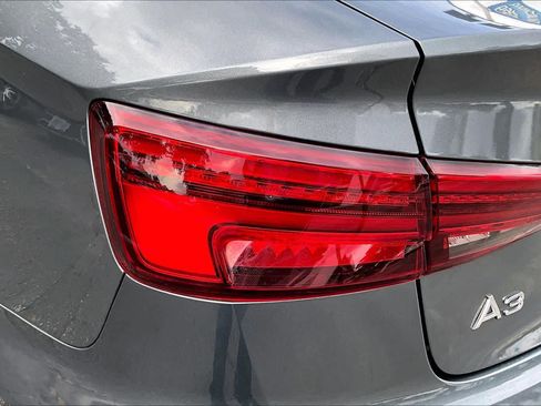 Used 2018 Audi A3 2.0T Premium image 28