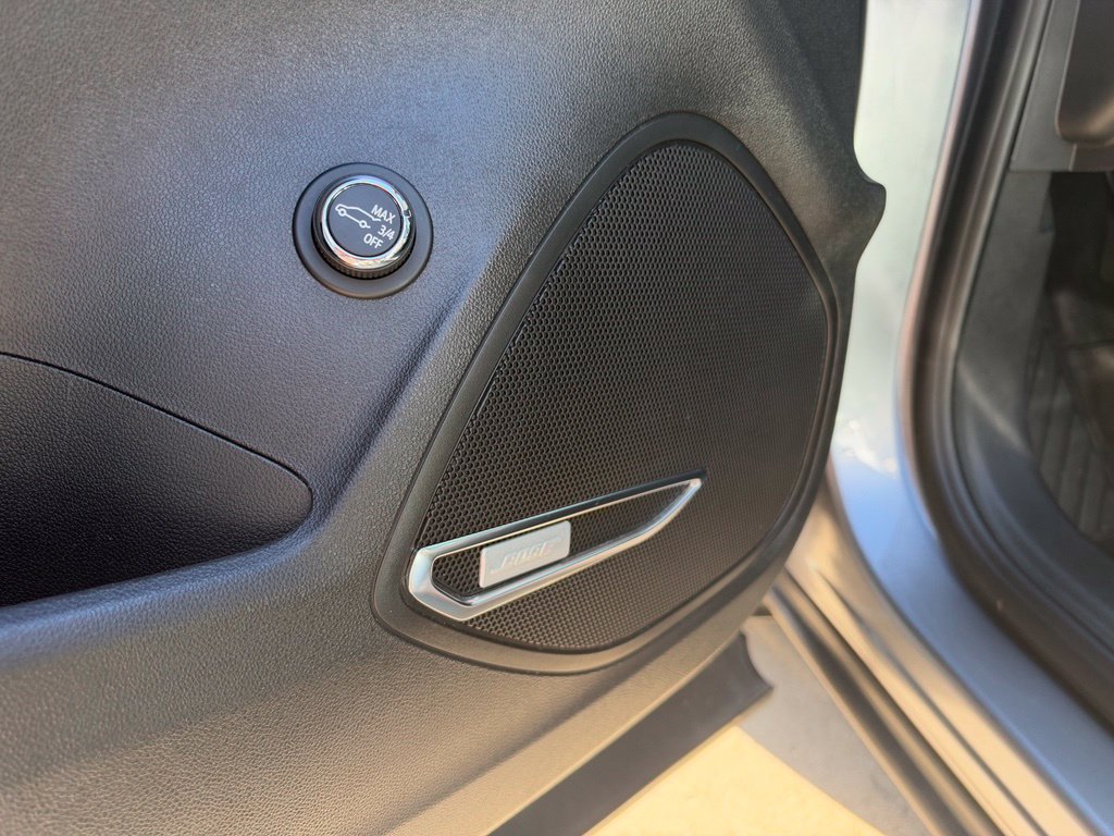 Used 2022 Buick Envision Essence w/ Technology Package II FWD image 14