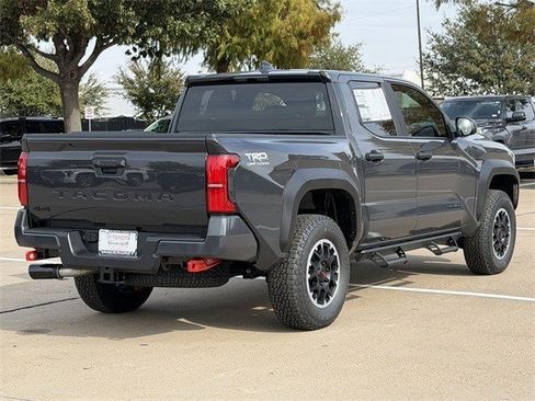 New 2026 Toyota Tacoma TRD Off-Road image 4