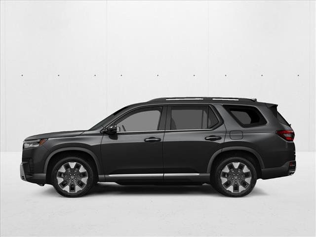 New 2026 Honda Pilot Touring image 3