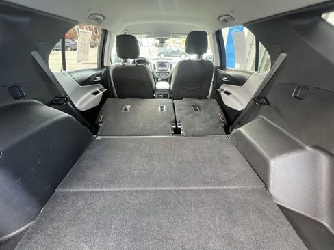 Used 2023 Chevrolet Equinox LT image 21