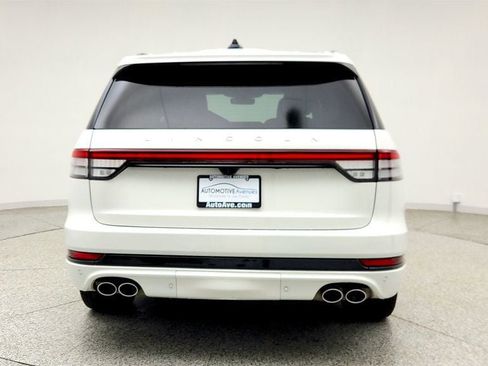 Used 2025 Lincoln Aviator Reserve w/ Equipment Group 201A AWD/4WD image 11