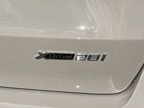 New 2026 BMW X1 xDrive28i w/ Technology Package image 11