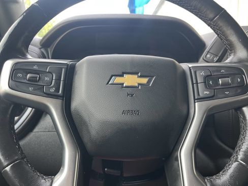 Used 2020 Chevrolet Silverado 1500 LT w/ All-Star Edition image 37