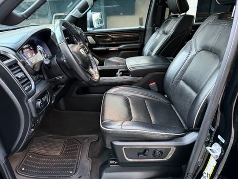 Used 2020 RAM 1500 Limited w/ Black Appearance Package image 10