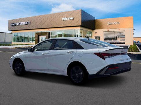 New 2026 Hyundai Elantra Sport FWD image 4