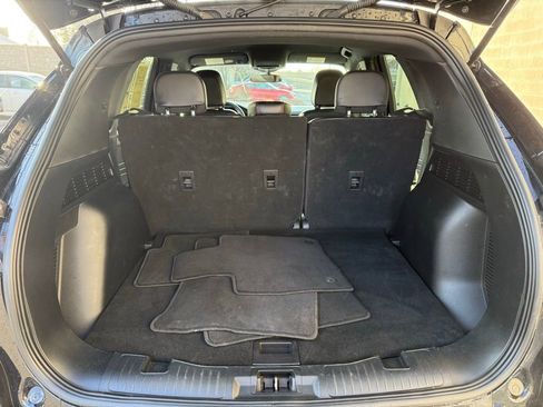 Used 2025 Ford Escape ST-Line FWD image 25