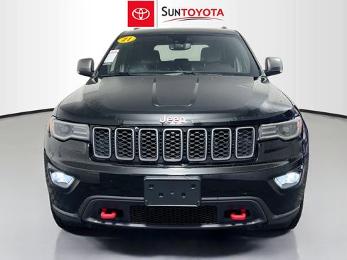 Used 2021 Jeep Grand Cherokee Trailhawk w/ Trailhawk Luxury Group AWD/4WD image 10