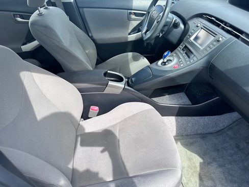 Used 2013 Toyota Prius Three FWD image 10