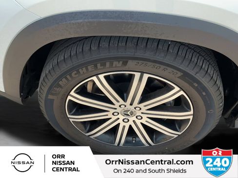 Used 2026 Mercedes-Benz GLE 350 4MATIC w/ Driver Assistance Package image 9