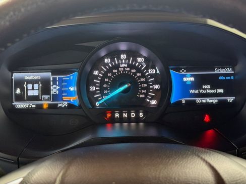 Used 2022 Ford Edge SEL AWD/4WD image 34
