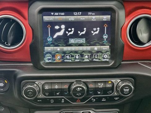 Used 2022 Jeep Wrangler Unlimited Rubicon w/ Steel Bumper Group AWD/4WD image 14