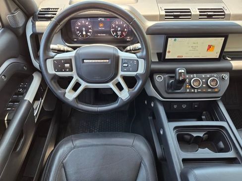 Used 2020 Land Rover Defender 110 HSE AWD/4WD image 16