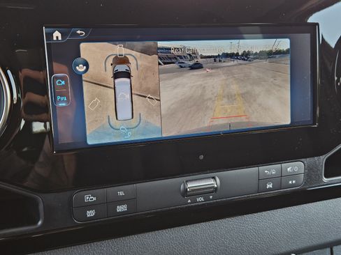 Used 2026 Mercedes-Benz Sprinter 2500 image 14