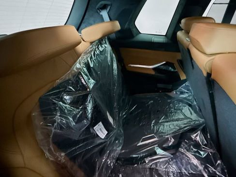 New 2026 BMW X7 xDrive40i w/ M Sport Package image 28