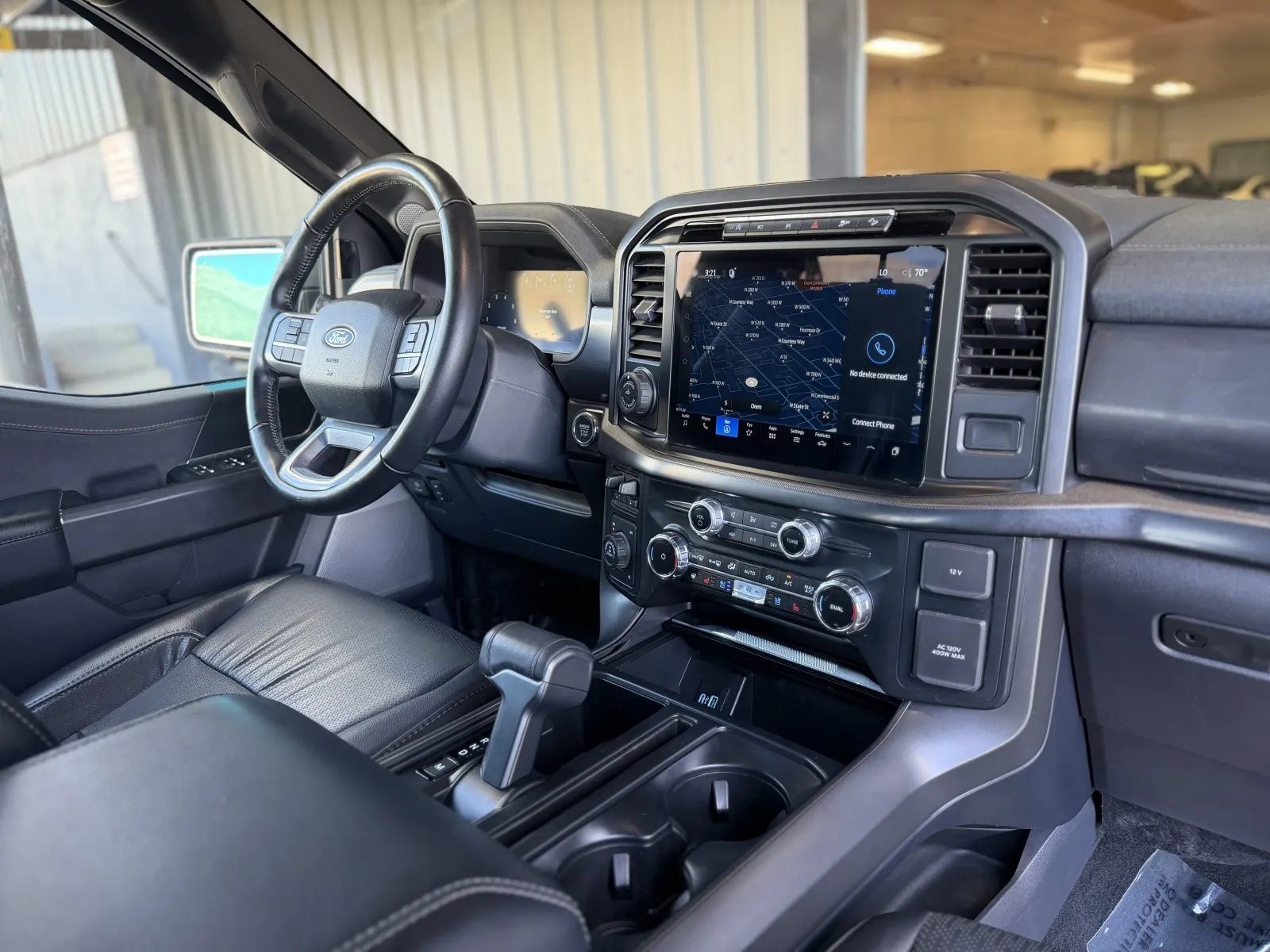 Used 2024 Ford F150 Lariat w/ Bed Utility Package AWD/4WD image 20