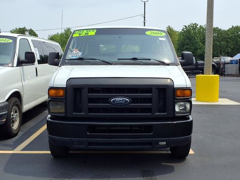 Used 2009 Ford E-350 and Econoline 350 XL RWD image 20