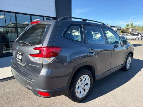 Used 2020 Subaru Forester w/ Alloy Wheel Package AWD/4WD image 8