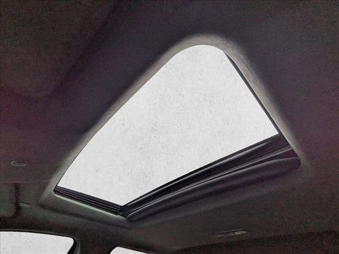 Used 2022 GMC Sierra 1500 AT4X image 15