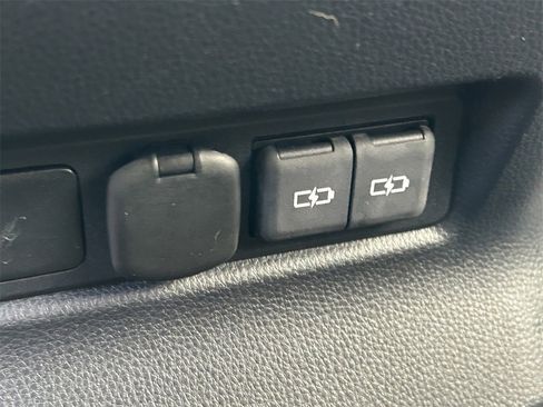 Used 2024 Toyota Land Cruiser image 22