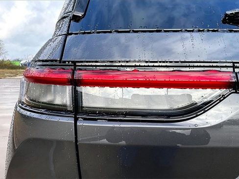 New 2025 Jeep Grand Cherokee Limited w/ Trailer Tow Package image 18