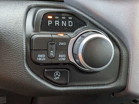 Used 2023 RAM 1500 Big Horn AWD/4WD image 27
