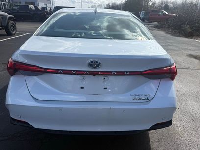 Used 2019 Toyota Avalon Limited w/ Advanced Safety Package