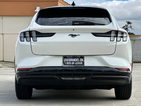 Used 2021 Ford Mustang Mach-E Premium image 9