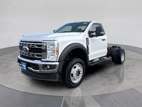 New 2026 Ford F450 XL w/ XL Chrome Package AWD/4WD image 1