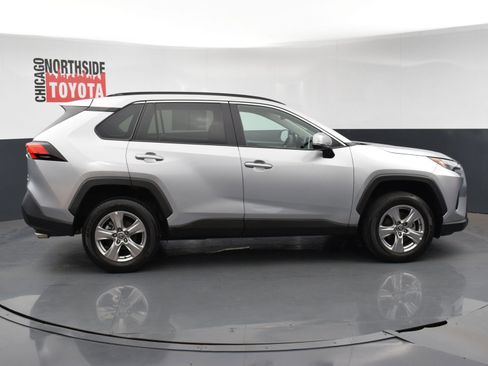 Used 2024 Toyota RAV4 XLE image 5