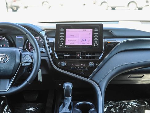 Certified 2023 Toyota Camry SE FWD image 14
