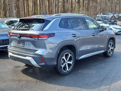 New 2026 Volkswagen Tiguan SE