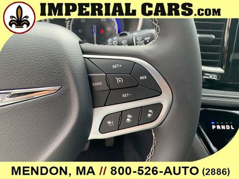 New 2026 Chrysler Pacifica Select image 23