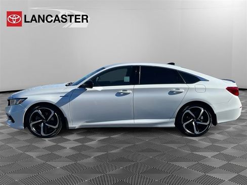 Used 2022 Honda Accord Sport image 4