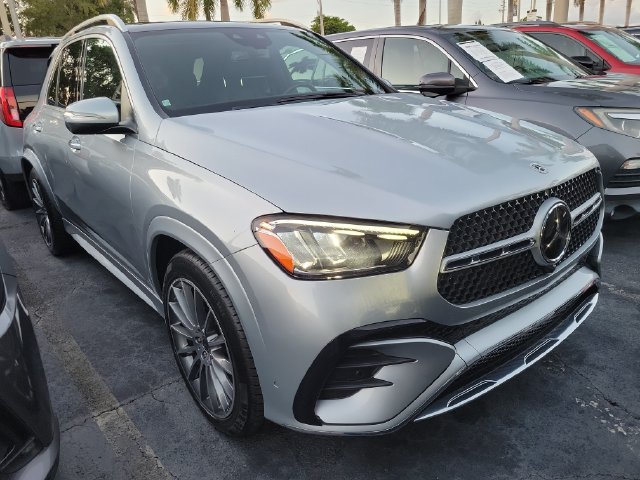 Used 2024 Mercedes-Benz GLE 450 4MATIC image 2