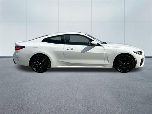 Used 2026 BMW 430i xDrive Coupe w/ M Sport Package AWD/4WD image 5