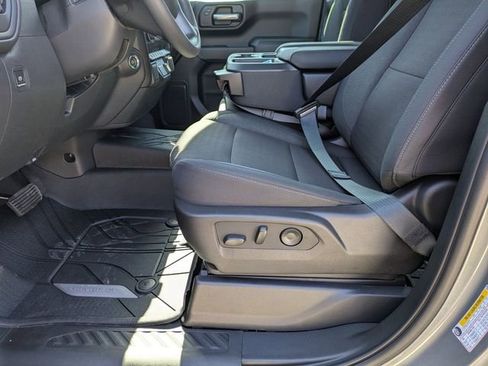 New 2026 Chevrolet Silverado 1500 Custom AWD/4WD image 10