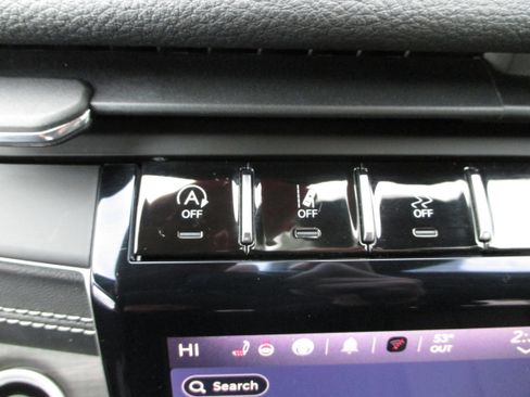 Used 2023 Jeep Grand Cherokee Limited w/ Black Appearance Package image 24