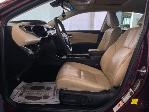 Used 2016 Toyota Avalon Limited image 14