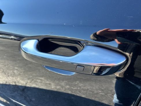 Used 2022 Kia Telluride S image 15